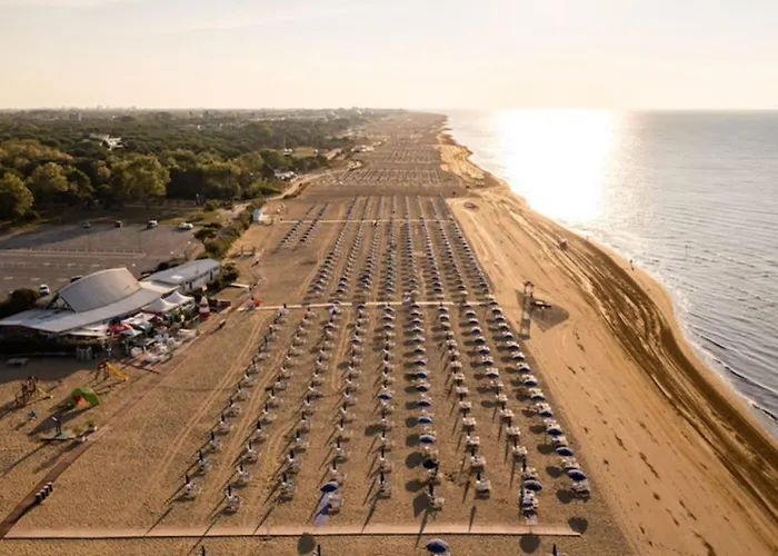 דירה Quiet With Garden